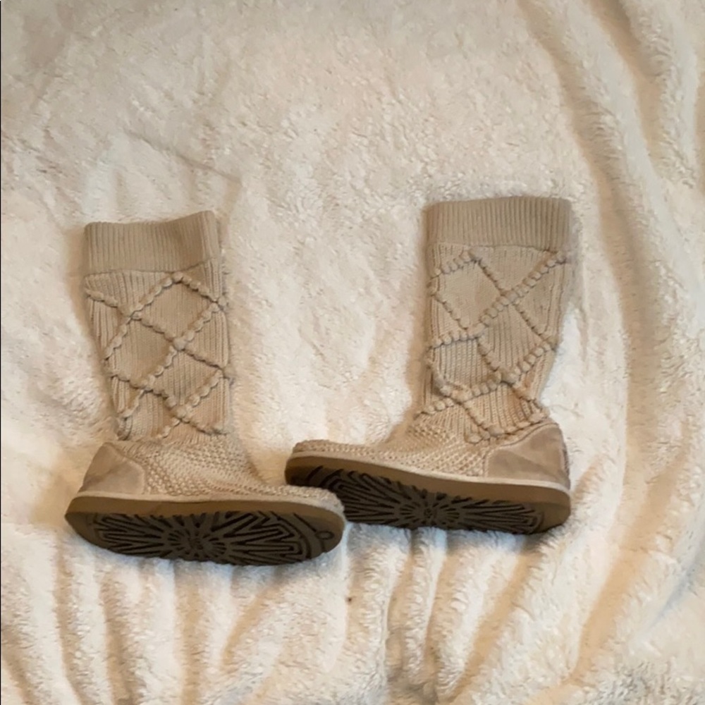 Cream Uggs